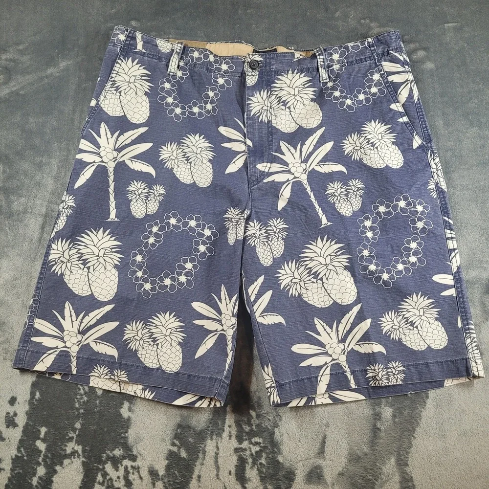 IZOD Shorts Men 38 Hawaiian Denim Pineapple Rock‎ Washed NWT